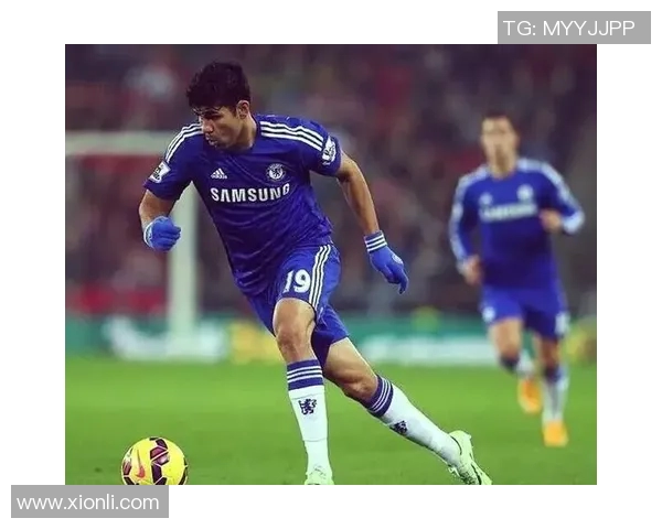 15号球衣背后的传奇故事与足球明星的辉煌成就探秘