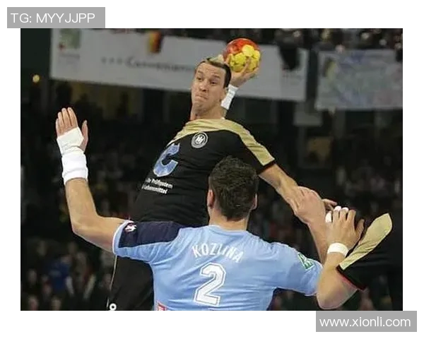 足球明星与手球的精彩瞬间合集高清图片欣赏